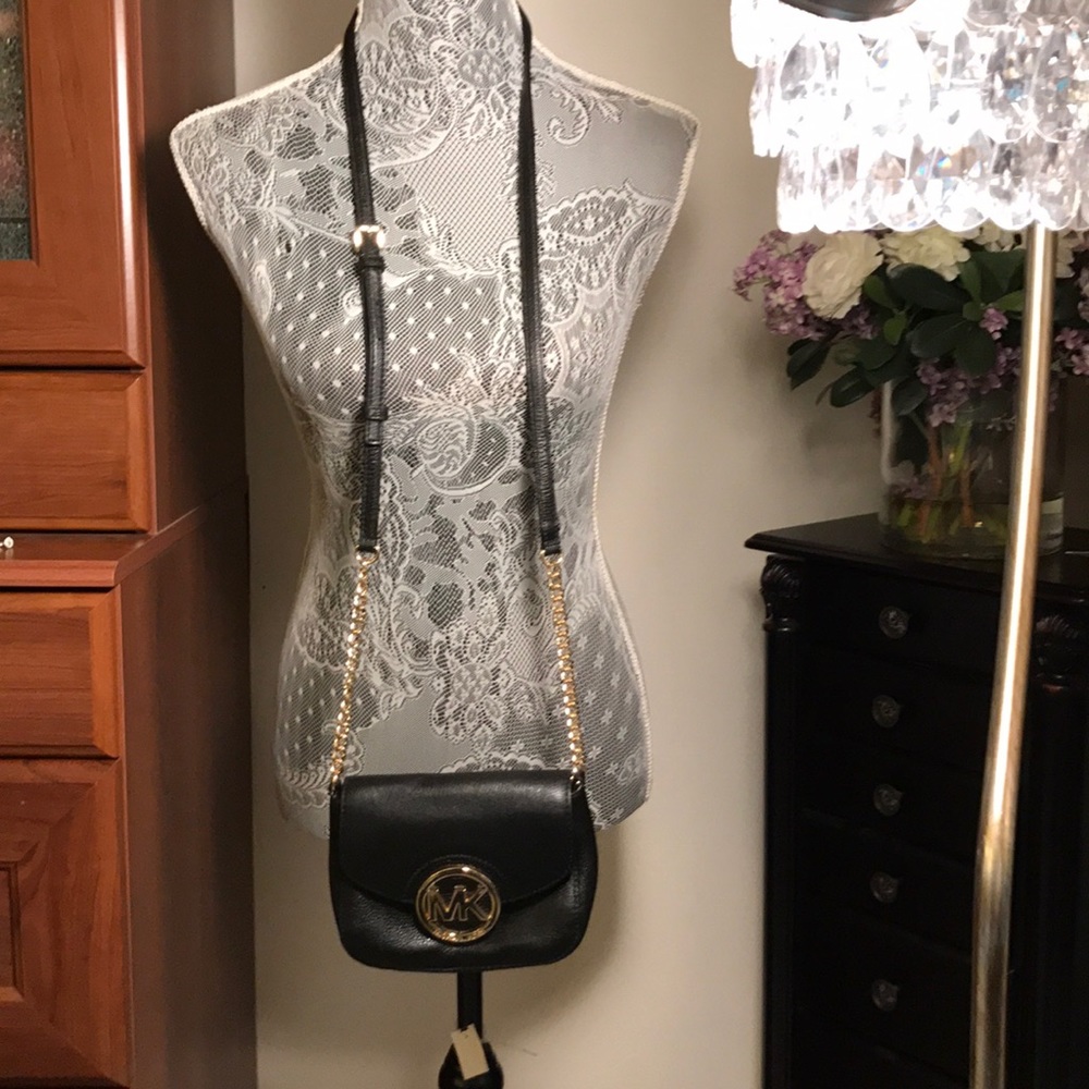 Michael Kors mini black leather purse
